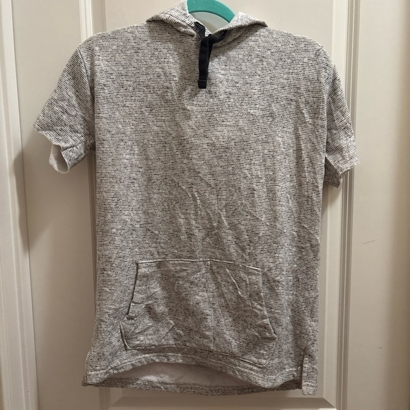 Hollister Hoodie Mens XS Heather Gray Short Sleeve Pullover - Picture 1 of 3